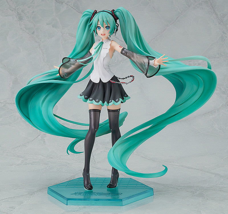 Hatsune Miku - 1:8 Scale Figure
