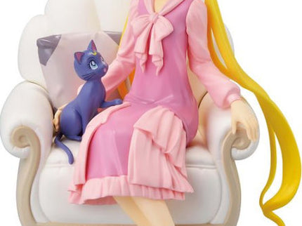 Usagi & Luna - Antique Style -