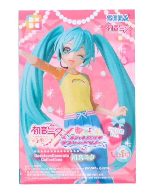 [NEW] Desktop x Decorate Collections: Hatsune Miku x Love and Berry Dress Up and Dance! Love Costume ver.